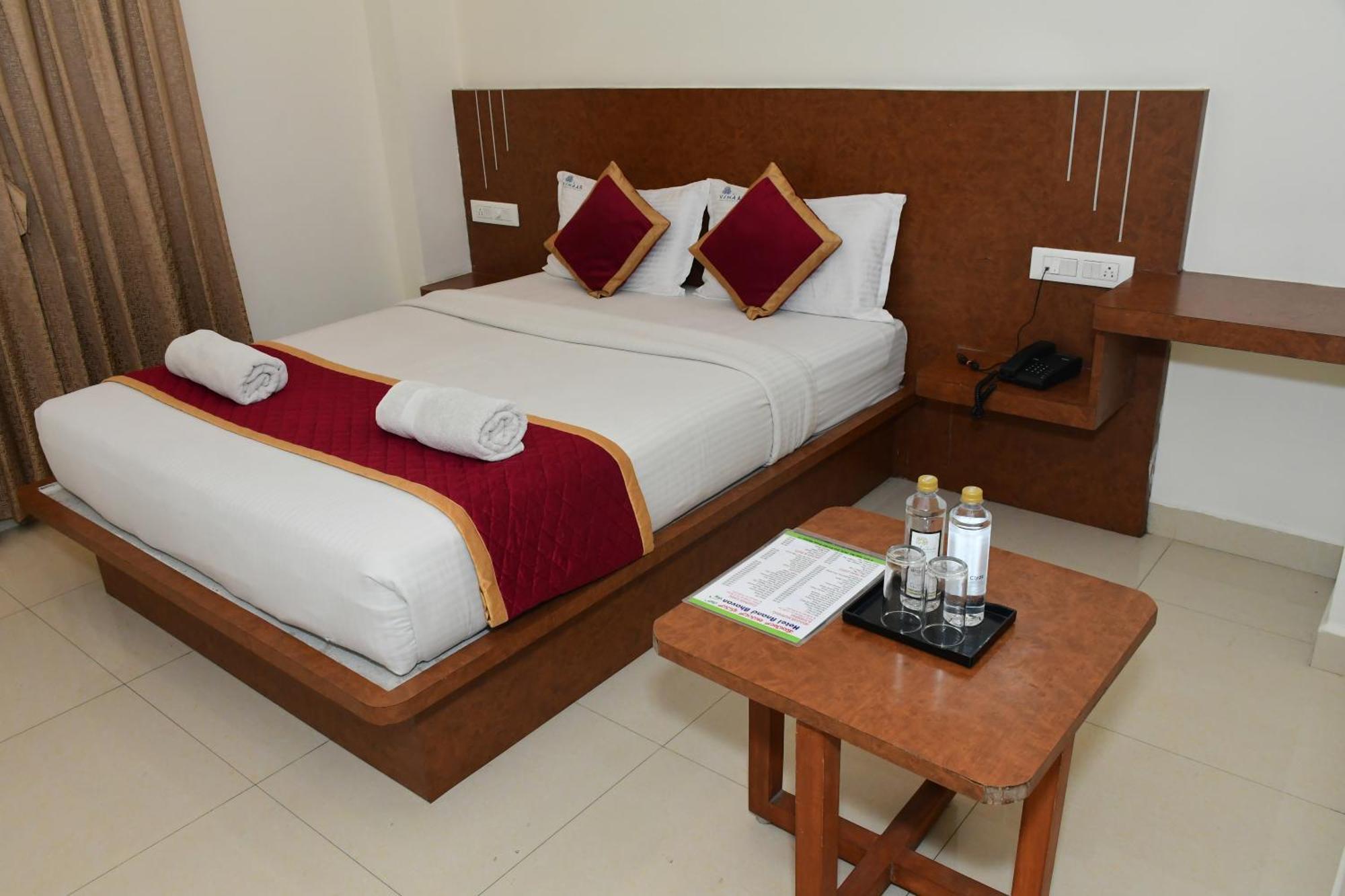 Sai Vihaar Inn & Suites Mysore Exterior photo