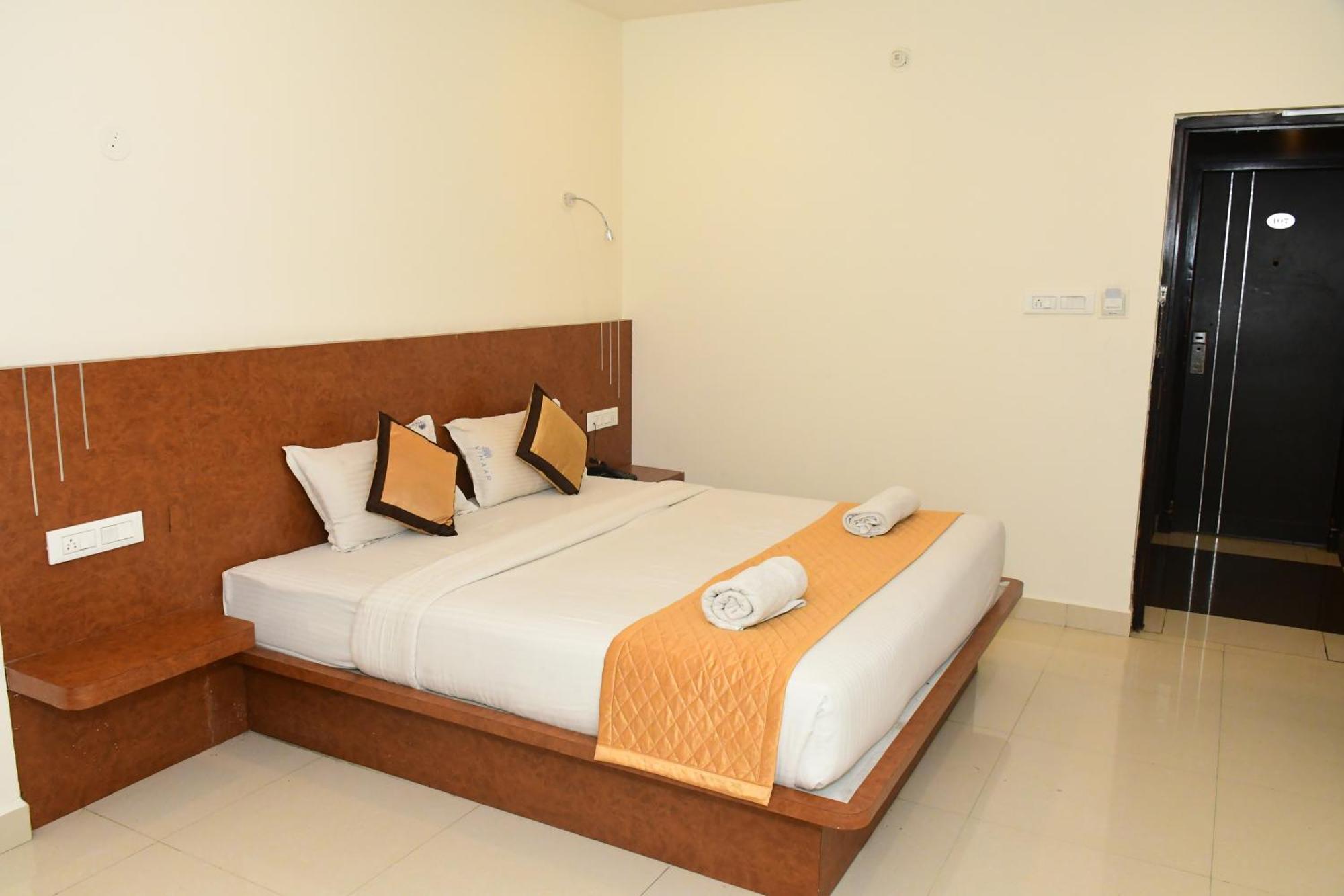 Sai Vihaar Inn & Suites Mysore Exterior photo